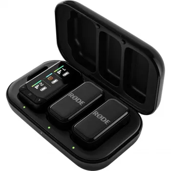 Bezvadu lavaljē mikrofona komplekts Rode Wireless Micro Camera Kit ar raidītāju un uztvērēju