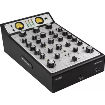 Rotācijas mikseris Omnitronic TRM-222 ar 2 kanāliem un 2 mikrofona ieejām