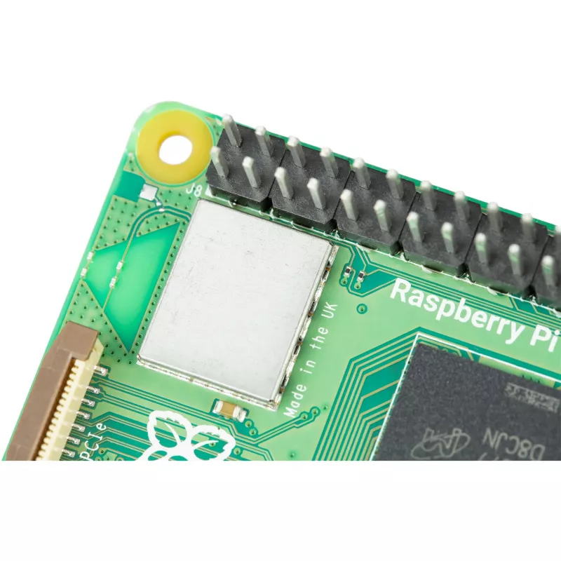 Vienplatnes dators Raspberry Pi 5 izstrādes plate — 2400 MHz Arm Cortex-A76, līdz 16 GB LPDDR4x, MicroSD, USB 3.2, Wi‑Fi 5