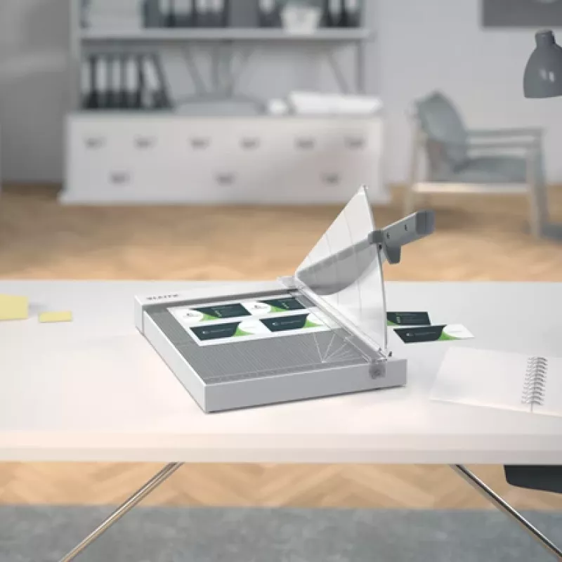 Leitz Precision Home Office papīra griezējs A4, 10 loksnes, manuāla skava, nerūsējošais tērauds, A4, 80 g/m², antracīts