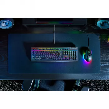 Razer BlackWidow V4 X tastatūra Gaming USB QWERTZ vācu melna