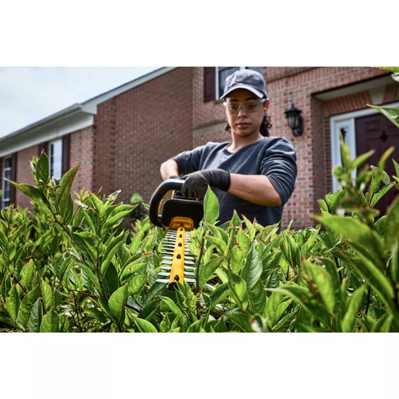 DeWALT DCMHT573X1-QW bezvadu dzīvžoga šķēres ar dubulto asmeni 4.1 kg