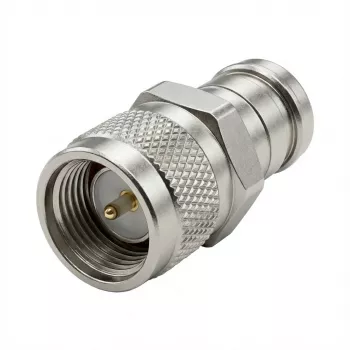 Poynting - Antenas piederums - Adapteris - A-ADPT-048 - SMA (F) uz QMA (M)