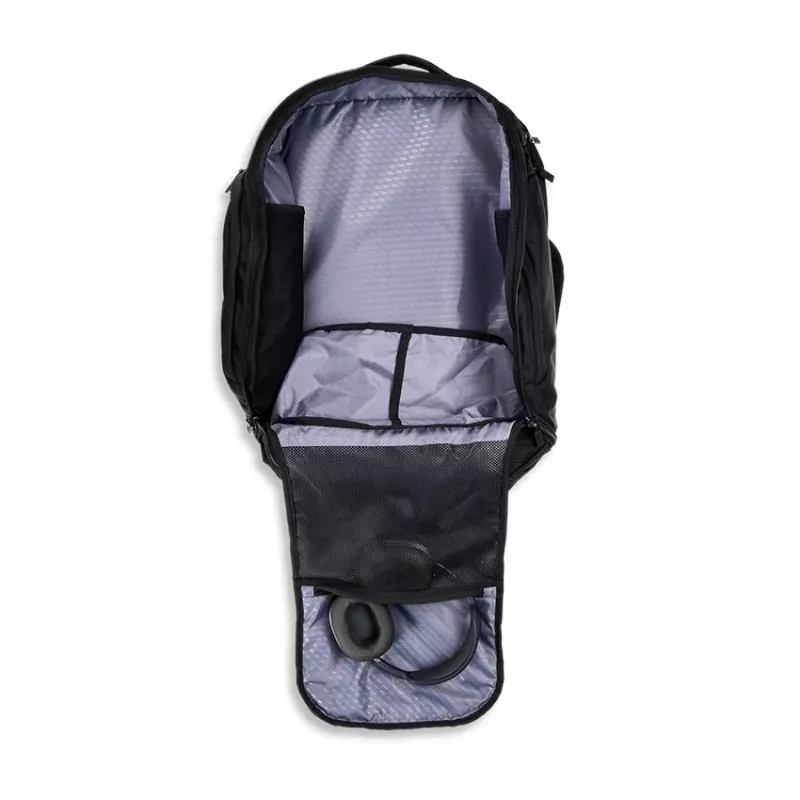 Ogio Mugursoma/Tūrisma/Biznesa Soma Pace Pro Max 45 melna