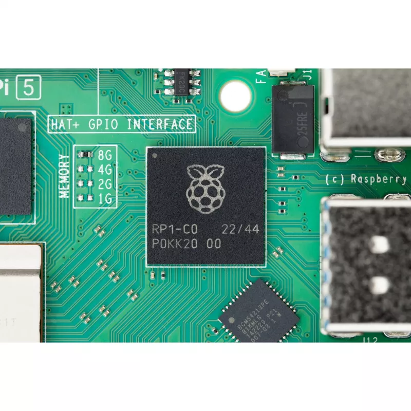 Vienplatnes dators Raspberry Pi 5 izstrādes plate — 2400 MHz Arm Cortex-A76, līdz 16 GB LPDDR4x, MicroSD, USB 3.2, Wi‑Fi 5