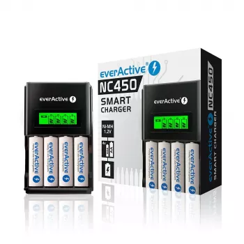 Bateriju lādētājs everActive NC450B — 4 slotu AAA lādētājs, 110/230V AC, melns