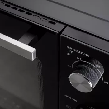 Elektriskā cepeškrāsns Adler AD 6028 — 60 L, 2000 W, brīvi stāvoša, rotējošas vadības, rotisserie, max 230°C, melna