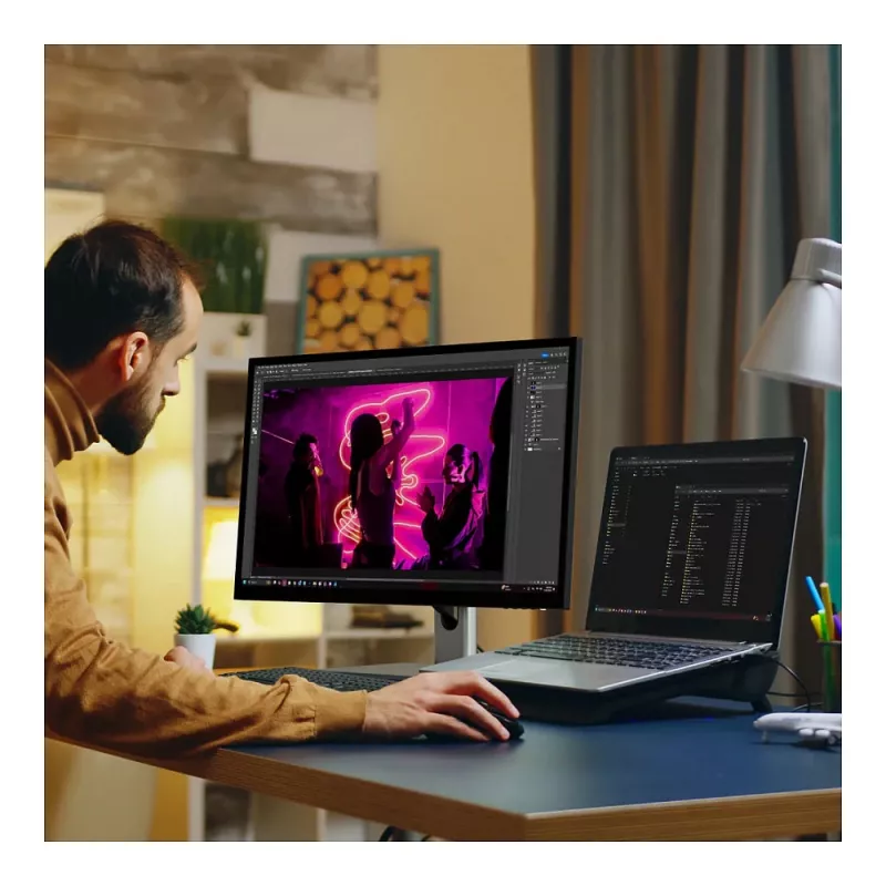 Alogic Clarity 27 5K monitors ar skārienekrānu un Power Delivery