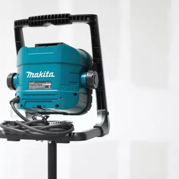 MAKITA Lampa 18V/14,4V DEADML805 LED 1150lx/750lm +AC POWER