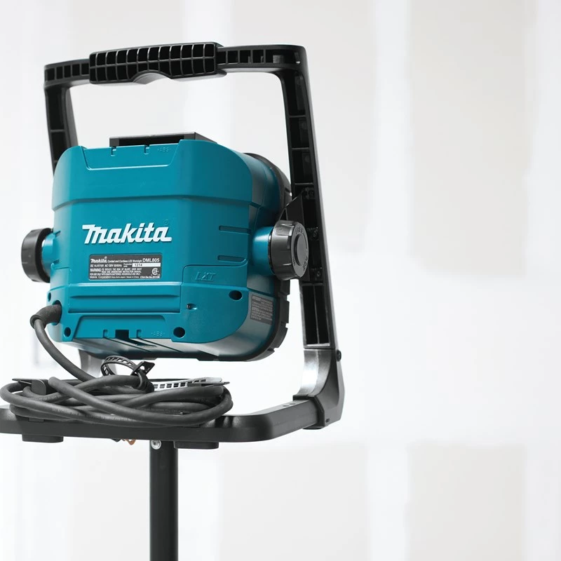 MAKITA Lampa 18V/14,4V DEADML805 LED 1150lx/750lm +AC POWER