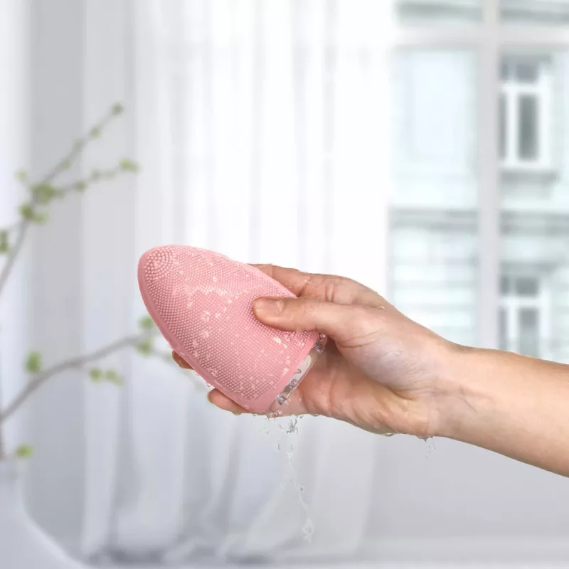 Silk'n Bright Face Pink sejas kopšanas ierīce ar silikona sukām, USB uzlāde, 500 mAh