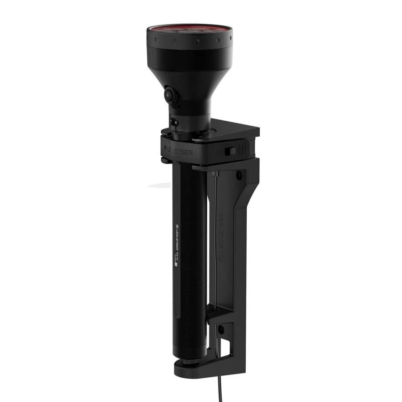 Ledlenser P21R LED kabatas lukturis, melns