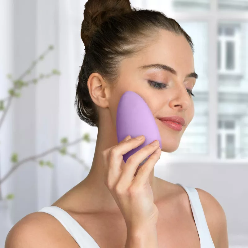 Vibrējošā sejas birste Silk'n Bright Purple, AC/akumulators, visiem ādas tipiem