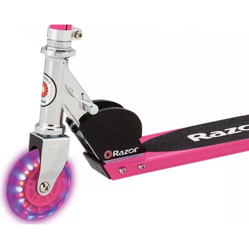 Bērnu skrejritenis Razor S Spark Sport, salokāms, tērauda rāmis un platforma, 2 riteņi, augstums 825 mm, max slodze 100 kg, Melns/Rozā
