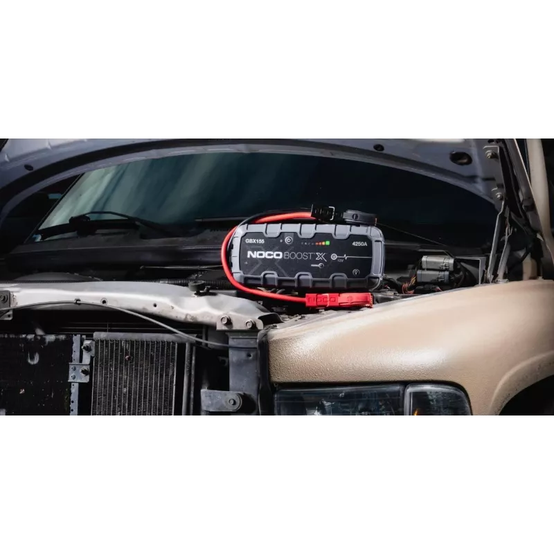Automobiļu palaišanas ierīce NOCO GBX155, 4250 A, 99 Wh Li-Ion, 60 W uzlāde, IP65, iebūvēts 500 lm LED prožektors