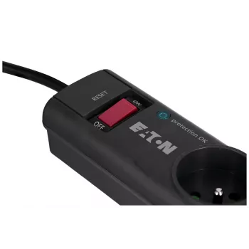 EATON Power Strip 4 FR pārsprieguma aizsardzības pagarinātājs — 4× E tipa kontaktligzdas, 1 m kabelis, 10 A, 2500 W, LED indikatori