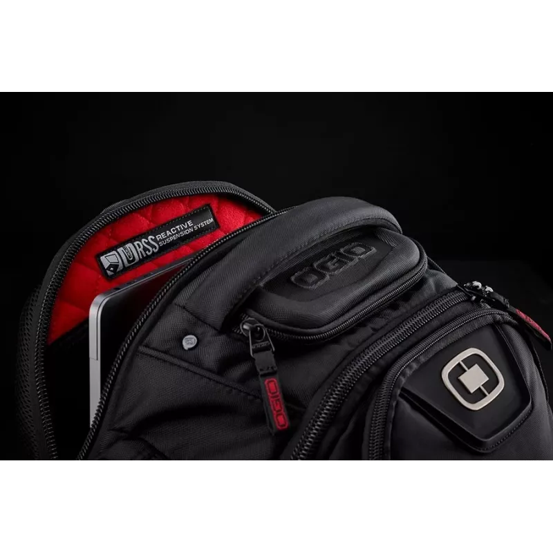 OGIO Mugursoma Renegade RSS Melns Pindot 111071_317