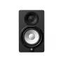 Aktīvā divu ceļu skaļruņu sistēma YAMAHA HS5 — 5 collu zemfrekvences skaļrunis, 1 collas augstfrekvences skaļrunis, 70 W RMS, 54–30000 Hz, XLR ieeja, MDF korpuss