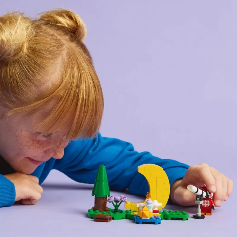 Būvējama rotaļlieta LEGO Animal Crossing Zvaigžņu vērošana ar Eifēmiju komplekts 77053