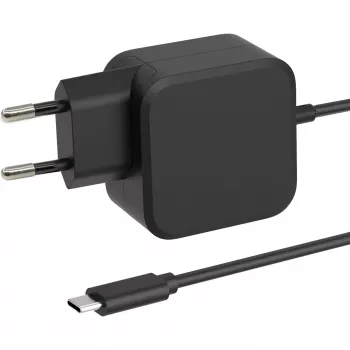 Xilence XM018 GaN PD USB-C lādētājs, 67W, melns