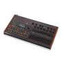 Behringer LM DRUM hibrīda sintezators