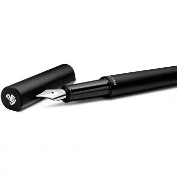 Pildspalva Pelikan 823593 ar kārtridžu sistēmu, melna