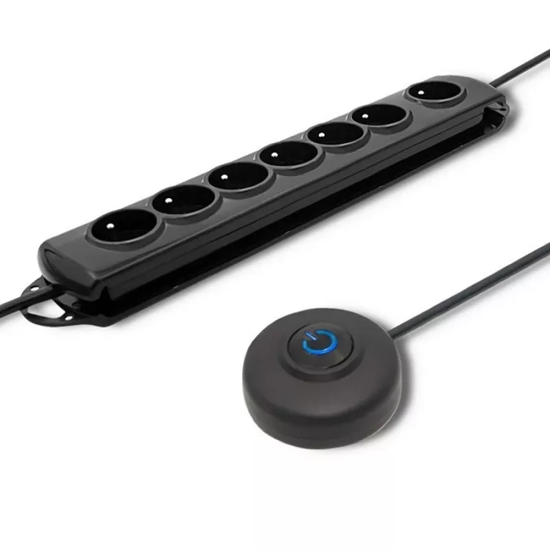 Pārsprieguma aizsargs Qoltec 50171 Melns 7 AC Kontaktligzdas 230V 1.5m