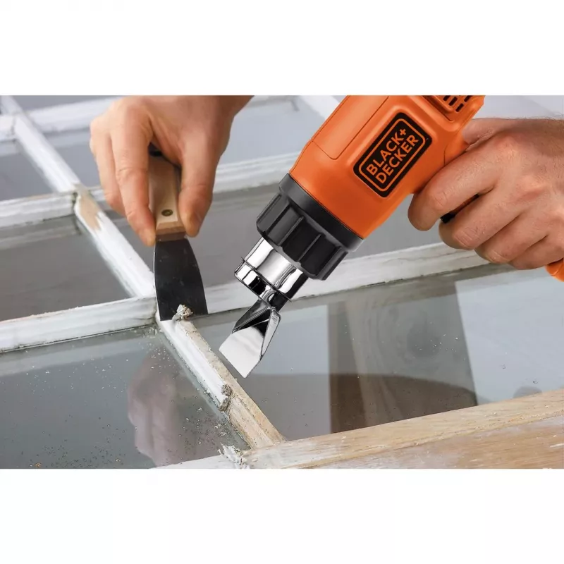 Karstā gaisa pistole Black & Decker KX1650 — 1750 W, līdz 600 °C, gaisa plūsma 570–740 l/min, 2 m kabelis, 600 g