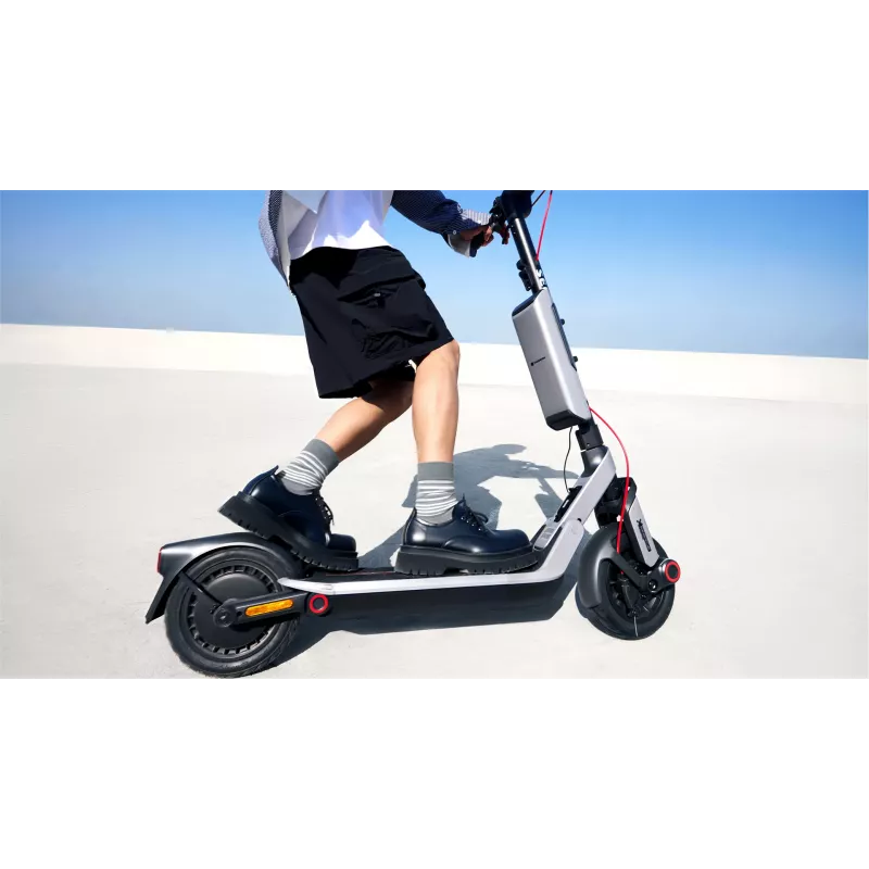 Segway eKickScooter E3 E | 800 W | Līdz 25 km/h | 10 collu