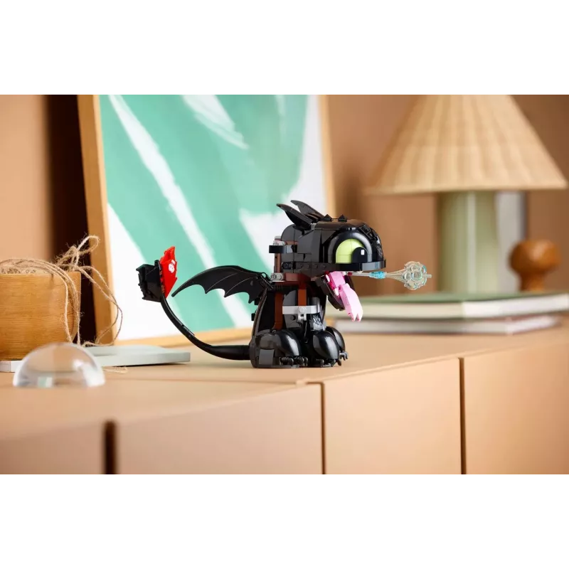 LEGO ICONS 10375 Kā pieradināt pūķi: Bezzobains
