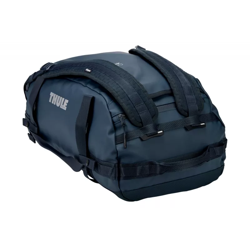 Thule 5590 Chasm 40L ceļojuma soma – tumši zila