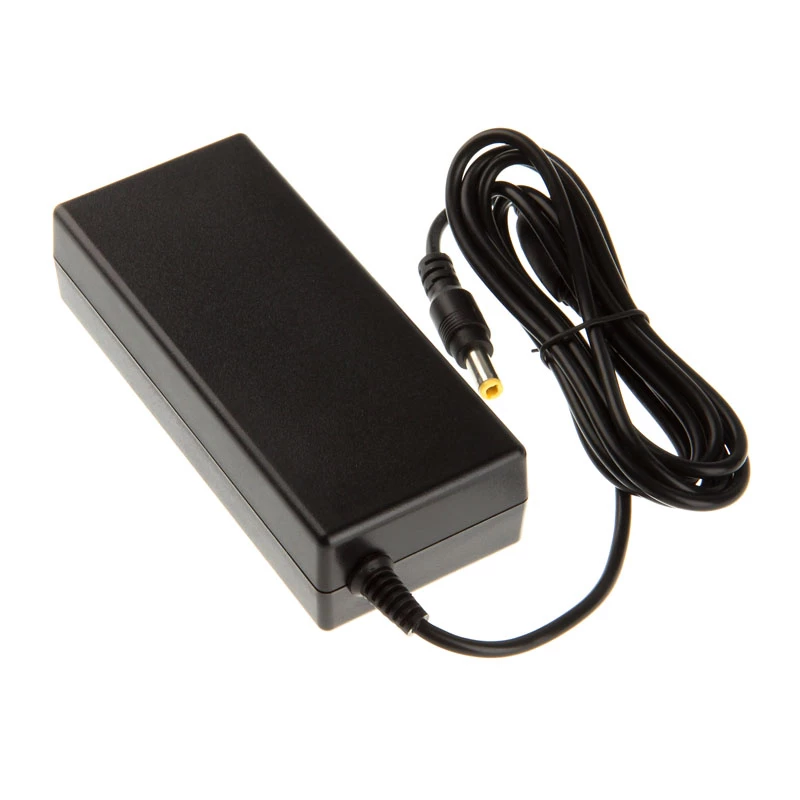 Barošanas adapteris Akasa 65W NUC un mini-ITX