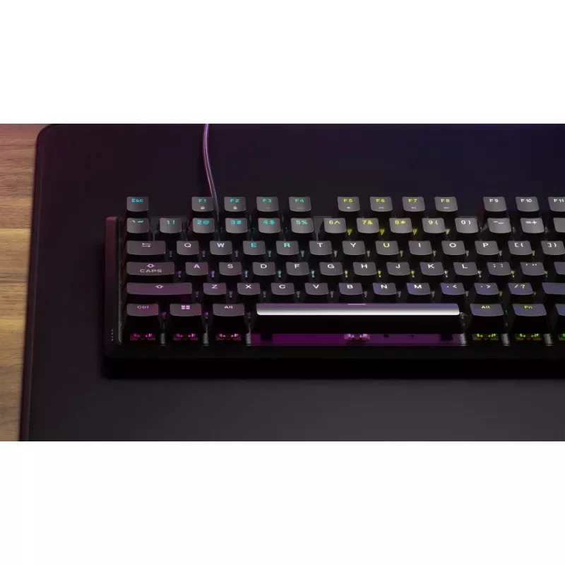 Corsair K70 Core Gaming tastatūra USB melna mehāniska pilnizmēra 104 taustiņi