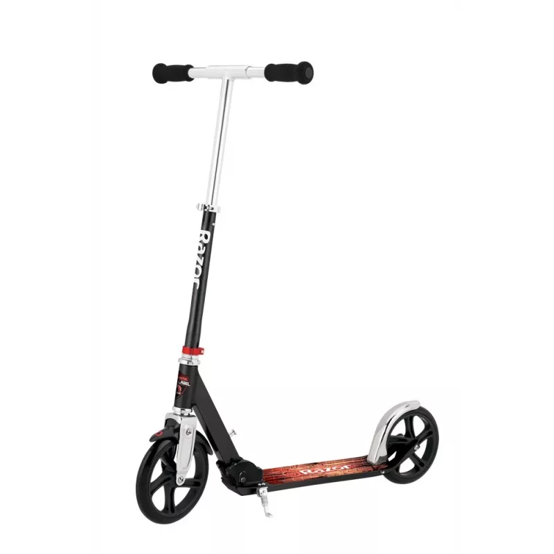 Skrejritenis Razor A5 Lux — alumīnijs, 20 cm poliuretāna riteņi, salokāms, regulējams augstums, maks. slodze 100 kg, melns