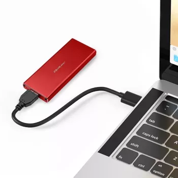 Ārējais SSD korpuss QOLTEC 51831 USB 3.0 M.2 SATA diskdziņiem, sarkans, atbalsta 30 mm garumu, līdz 4 diskdziņiem