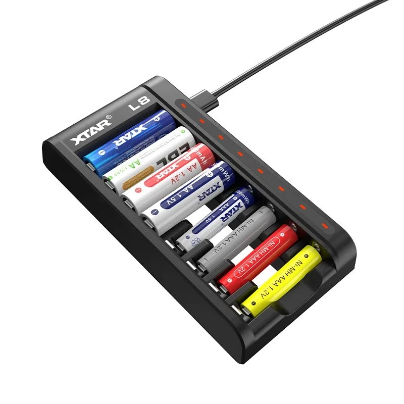 Viedais akumulatoru lādētājs AA/AAA 1,5 V un 1,2 V, 8 sloti