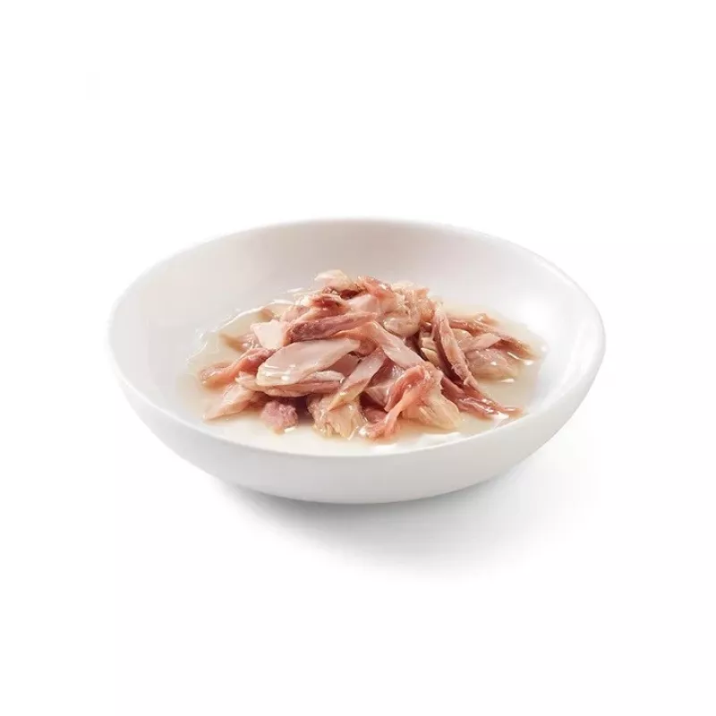 SCHESIR in cooking water Tuna with beef and rice - mitrā kaķu barība - 85 g