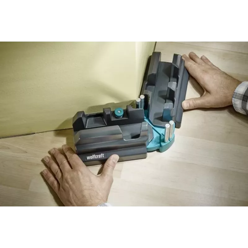 Slīpuma un griešanas leņķa mērītājs Wolfcraft 6948200 — leņķa mērītājs, 85–180° mērījums, dēļiem līdz 3 cm, melns