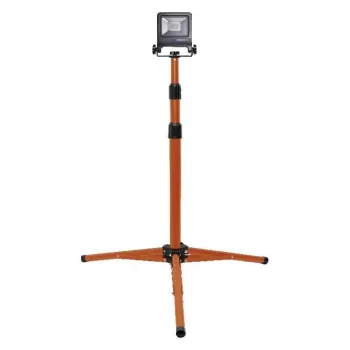LED darba gaisma 1x20W 2000LM IP65 ar statīvu