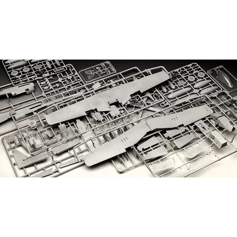 Plastmasas modelis P-51D-5NA Mustang 1:32