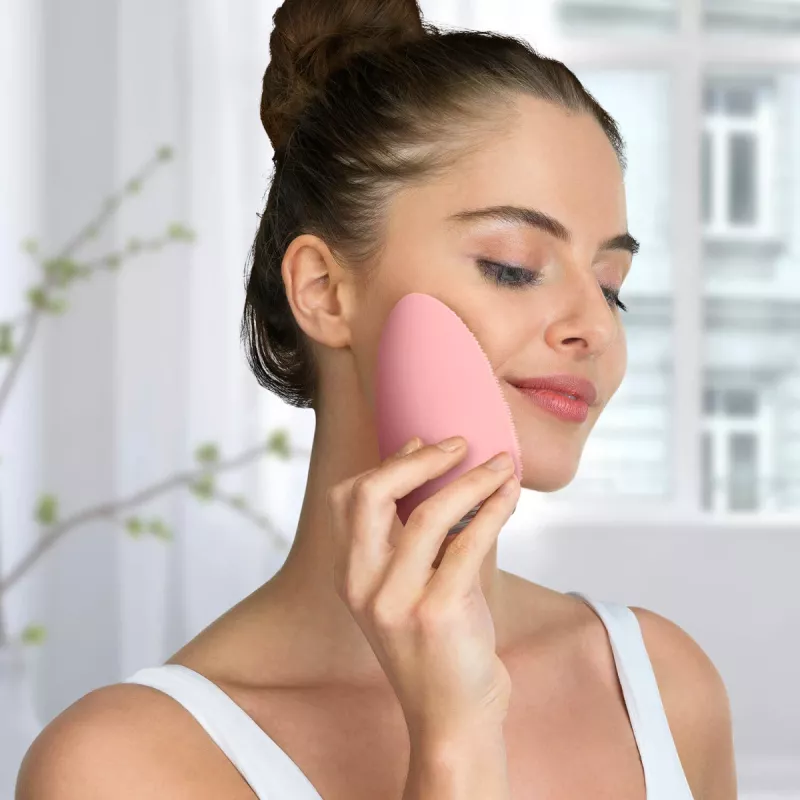 Silk'n Bright Face Pink sejas kopšanas ierīce ar silikona sukām, USB uzlāde, 500 mAh