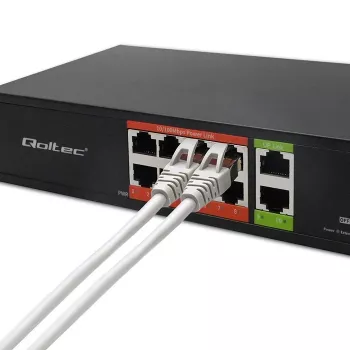 Tīkla slēdzis QOLTEC FAST Ethernet PoE 8xRJ45 ar 2xRJ45 augšupsaiti (modelis 52290)