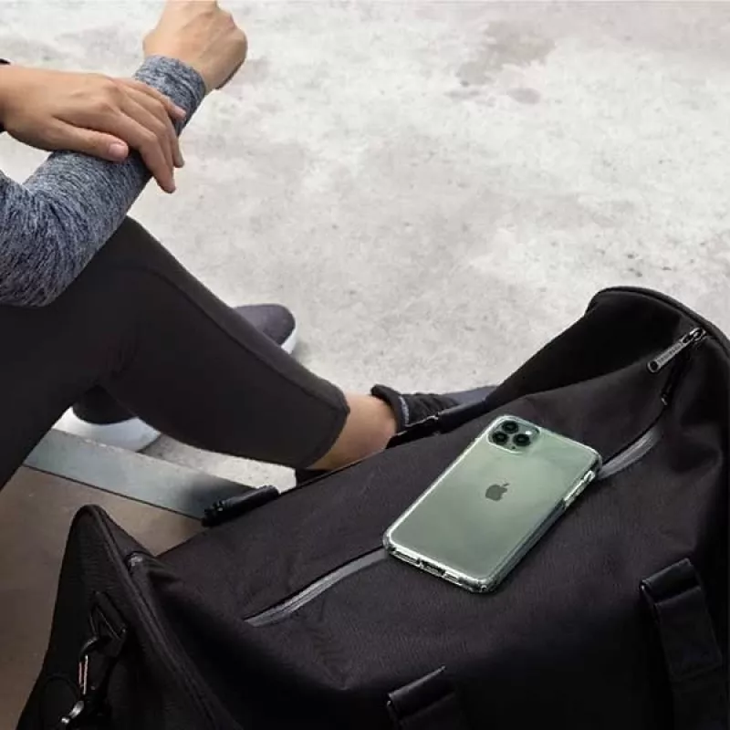 UNIQ Case Clarion iPhone 11 Pro Max caurspīdīgs