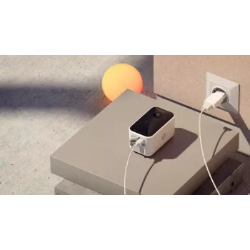Yale SV-OC-1A-W Cube IP drošības kamera, iekštelpām un ārtelpām, 1080 x 1920 pikseļi, sienas montāža
