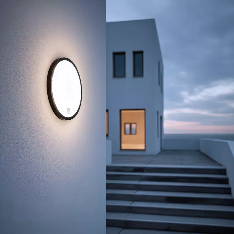 LED āra sienas lampa ar PIR sensoru MACLEAN MCE525 B