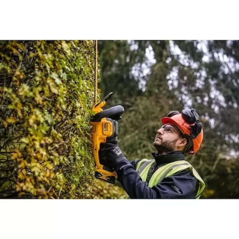 DEWALT DZīvžoga Šķēres 18V DCMHT563P1 550mm 1x5.0Ah