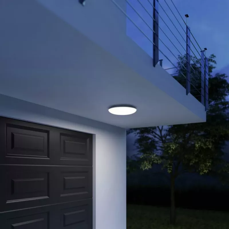Griestu lampa Steinel DL Vario Quattro PRO S — apaļa LED lampa 14 W, balta, 310×69 mm, iebūvēts kustības sensors