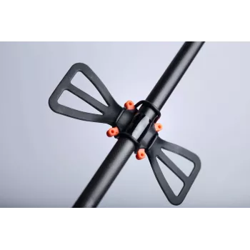 deeper ITGAM0003 Melns – regulējams telefona turētājs makšķeres kātam, silikons, 3.5–5 collu telefoniem, 280 mm
