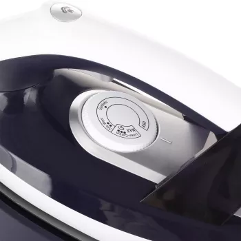 Tvaika gludināšanas stacija Emerio SG-123562, 2200 W