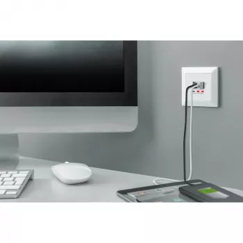 DIGITUS DA-70618 - USB ligzda ar 2x USB-A un 1x USB-C, 3.1 A, signālbaltā (RAL 9003)